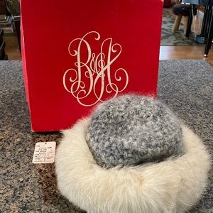 Vintage Natural Blue Fox Tail Norweigan Fur Hat B.Altman & Co 5th Ave NY & Box